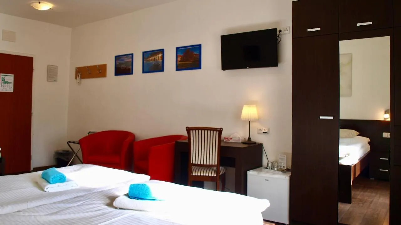 *** Guest house Pension Village Karlovy Vary Czech Republic