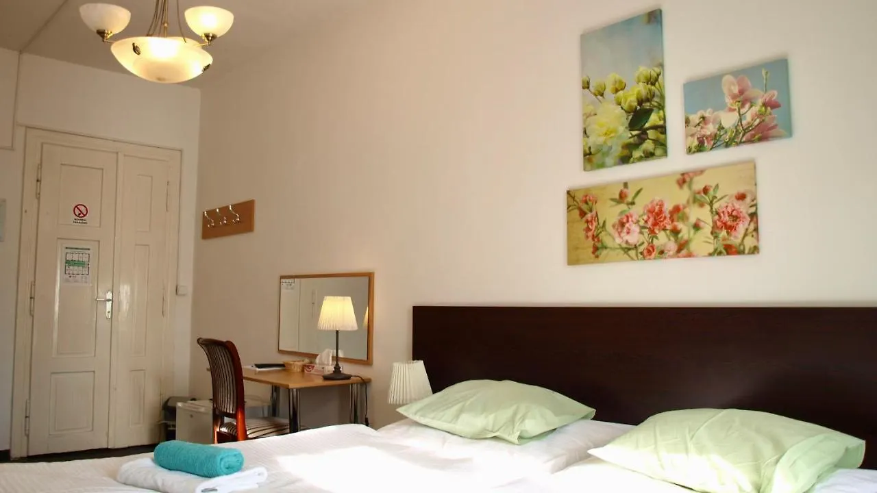 Pension Village Karlovy Vary Guest house