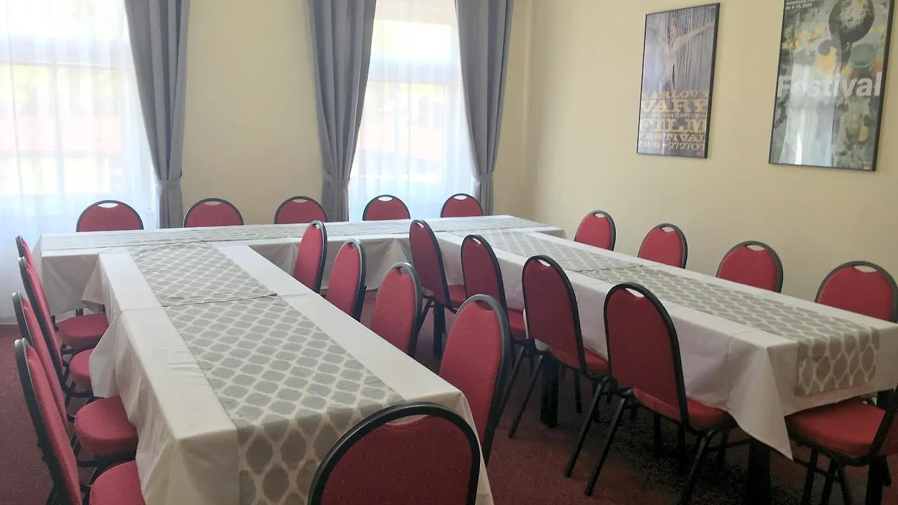Pension Village Karlovy Vary 3*,